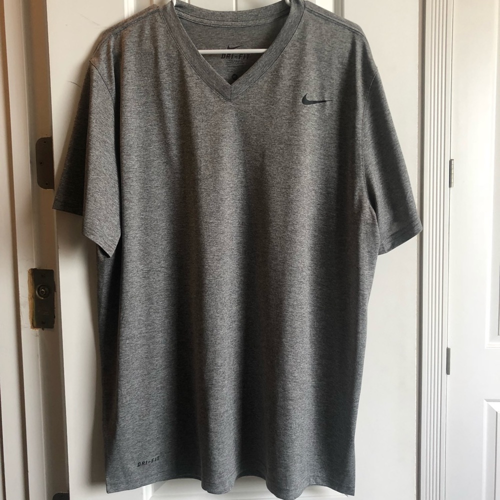 NIKE TSHIRT!